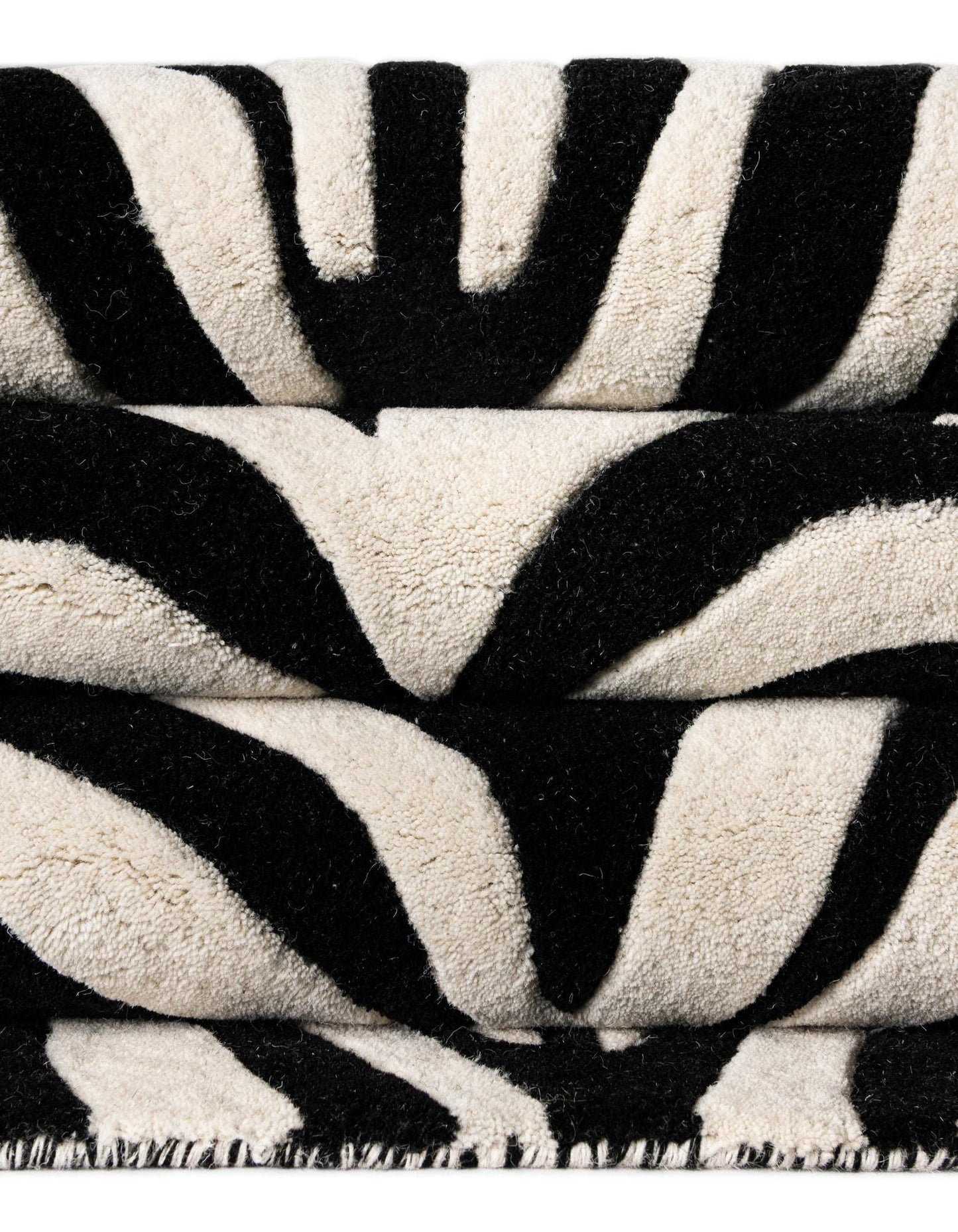 Zebracrest - Hand-Tufted Wool Rug