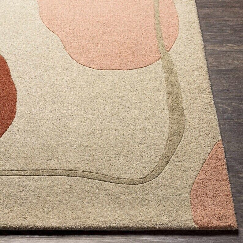 Nina - Hand Tufted Wool Rug