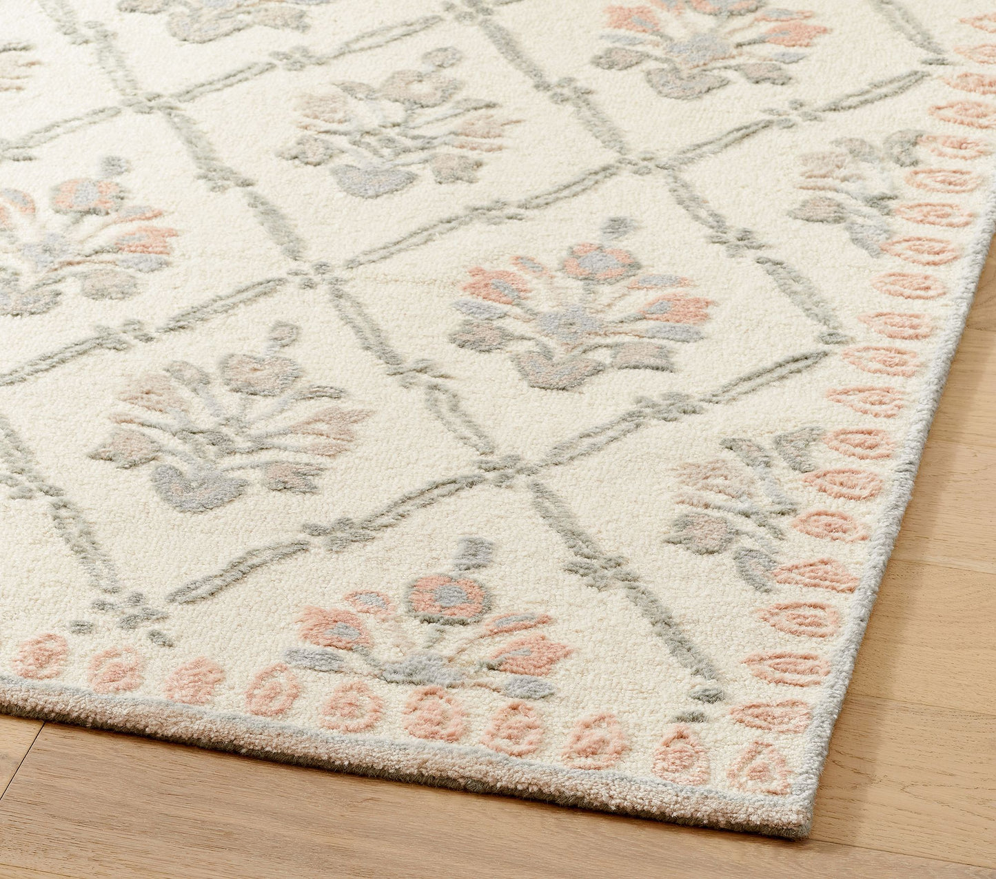 Roomani - Hand-Tufted Wool Rug