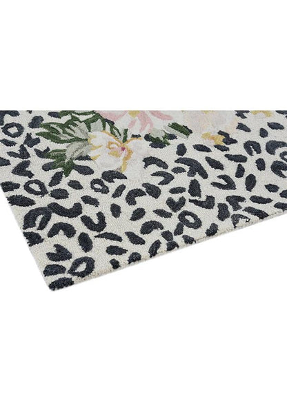 Lio Rose - Hand Tufted Wool Rug
