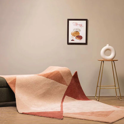 Lolo - Hand Tufted Wool Rug
