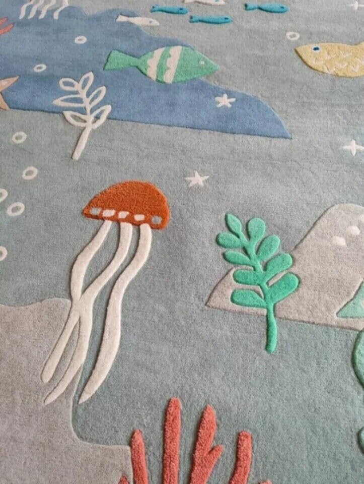 Sea Animal - Hand-Tufted Wool Rug