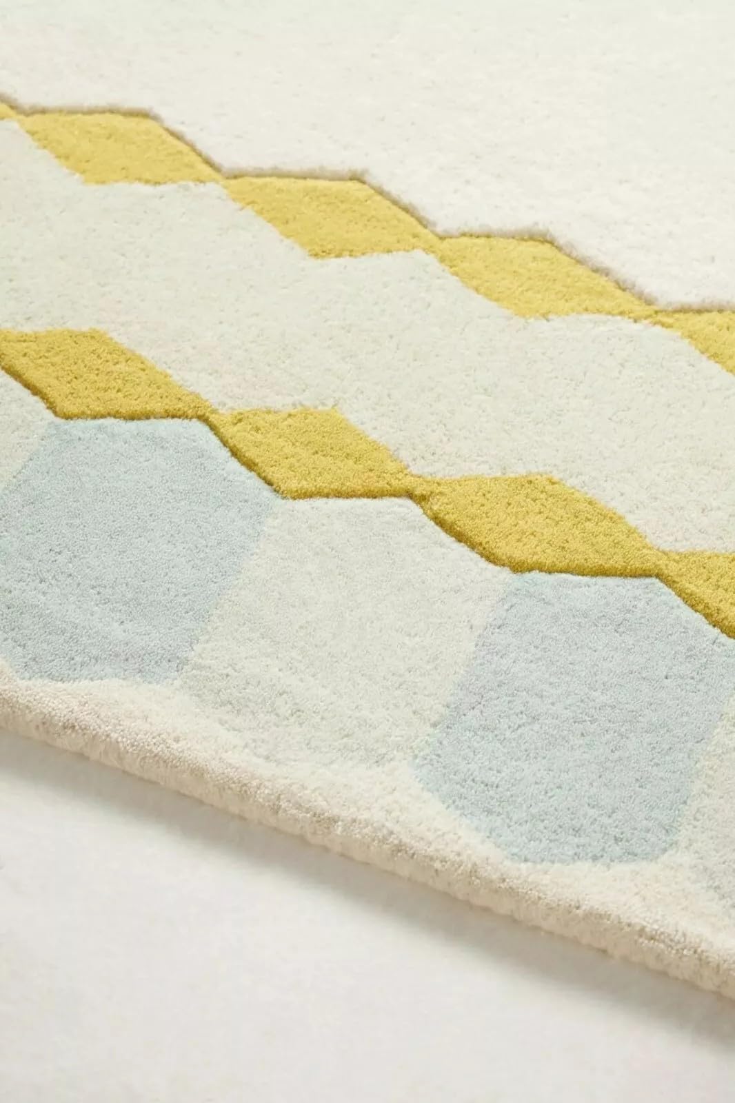 Momba - Hand-Tufted Wool Rug
