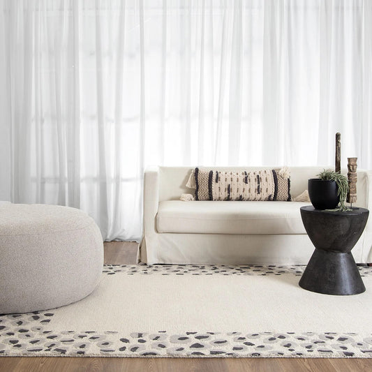 Jaguar Border - Hand Tufted Wool Rug