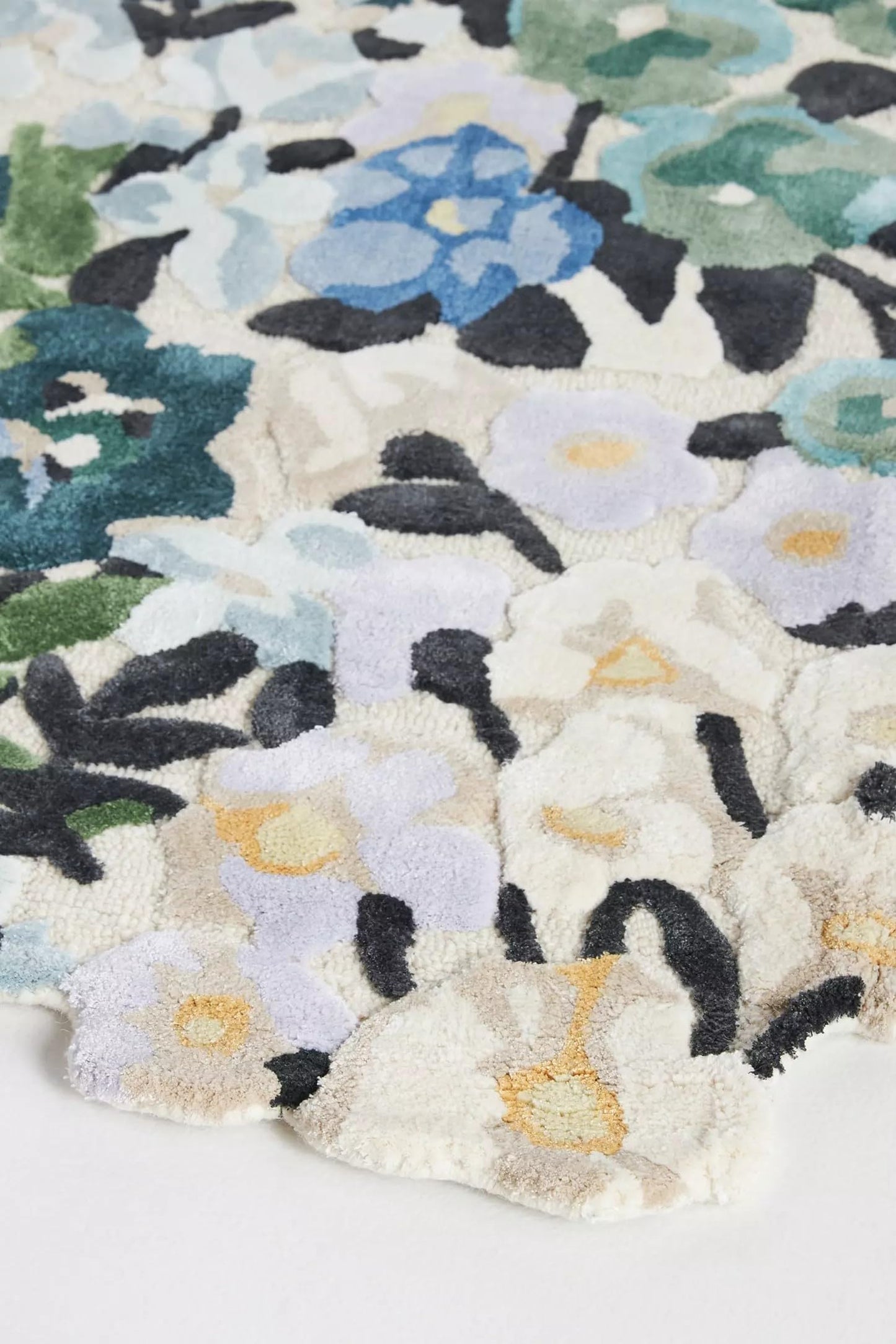 Cassia - Hand-Tufted Wool Rug