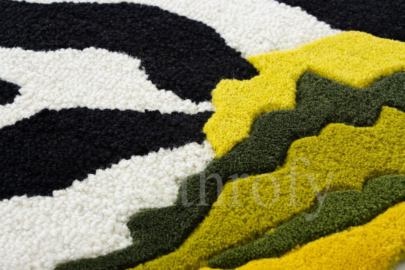 Zebra - Hand Tufted Wool Rug
