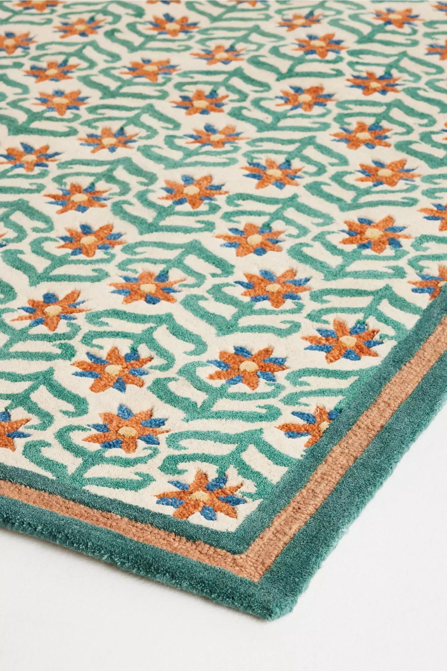 Mawa - Hand-Tufted Wool Rug