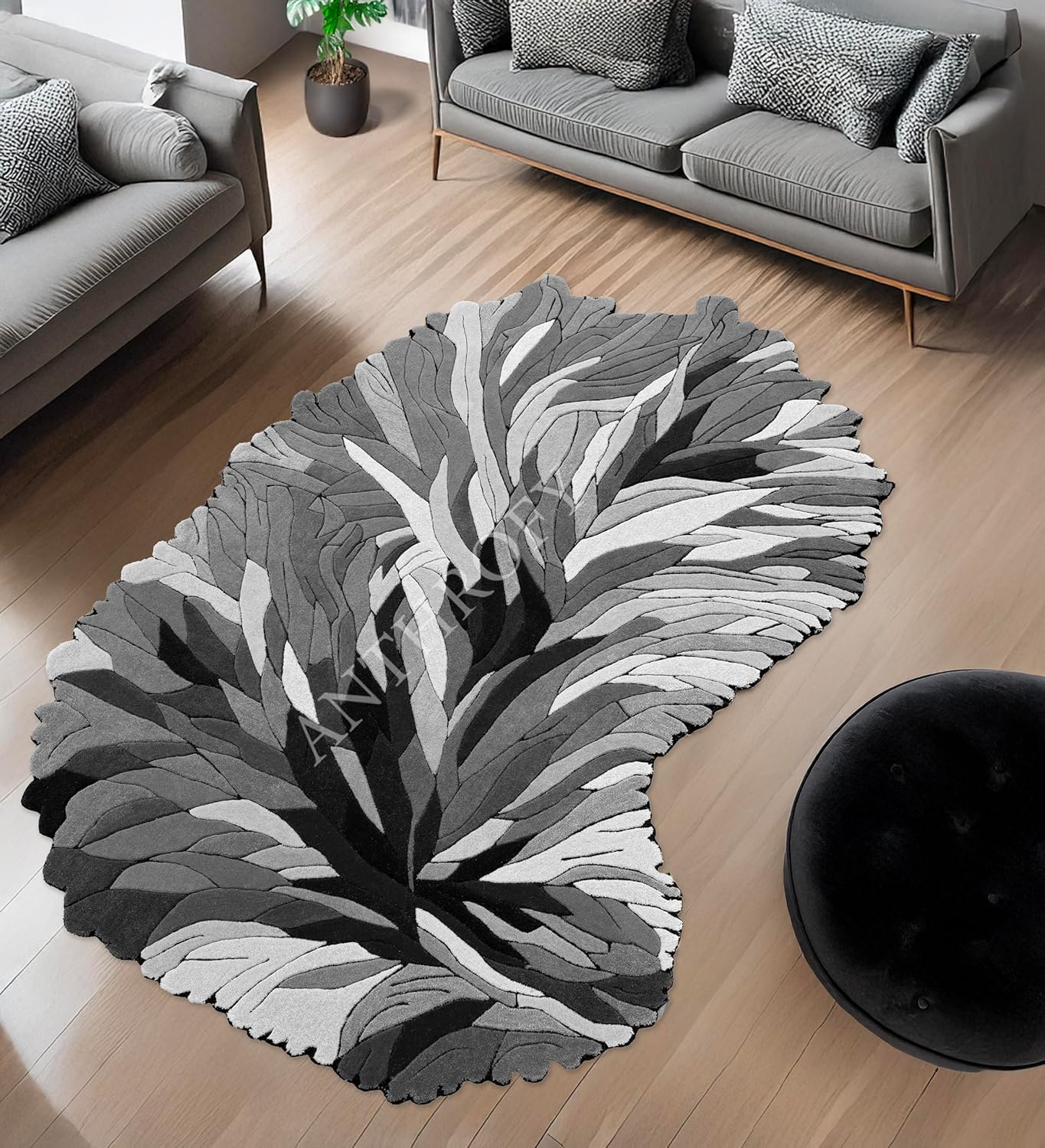 Ozone - Hand Tufted Wool Rug