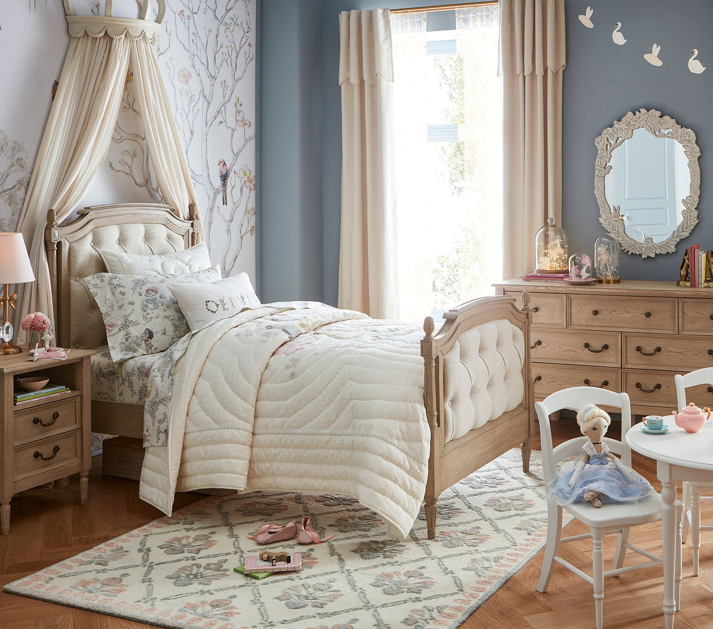 Roomani - Hand-Tufted Wool Rug